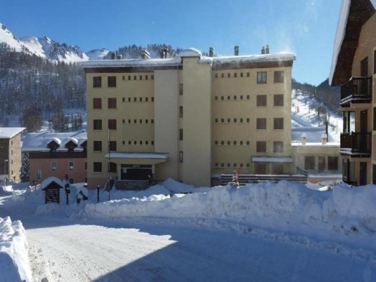 Beau Studio Renove Avec Balcon, Tout Confort, Animaux Acceptes, Parking Privatif - Fr-1-445-41 Montgenevre